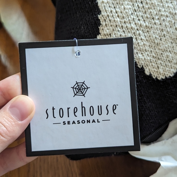 NWT Halloween Knit Ghost Pillow Viral Tiktok Pillow - Picture 2 of 2